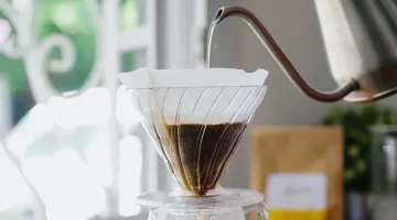 Plastic hario v60 with cofee